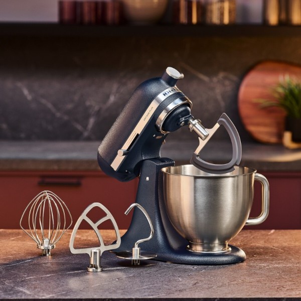 Фото - Планетарный миксер KitchenAid Artisan Plus 4.7 л (5KSM50PKVEWB)